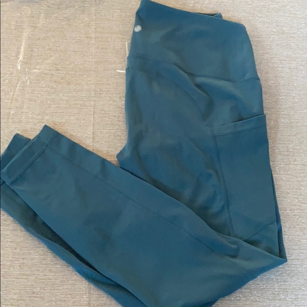 Light Green crop leggings